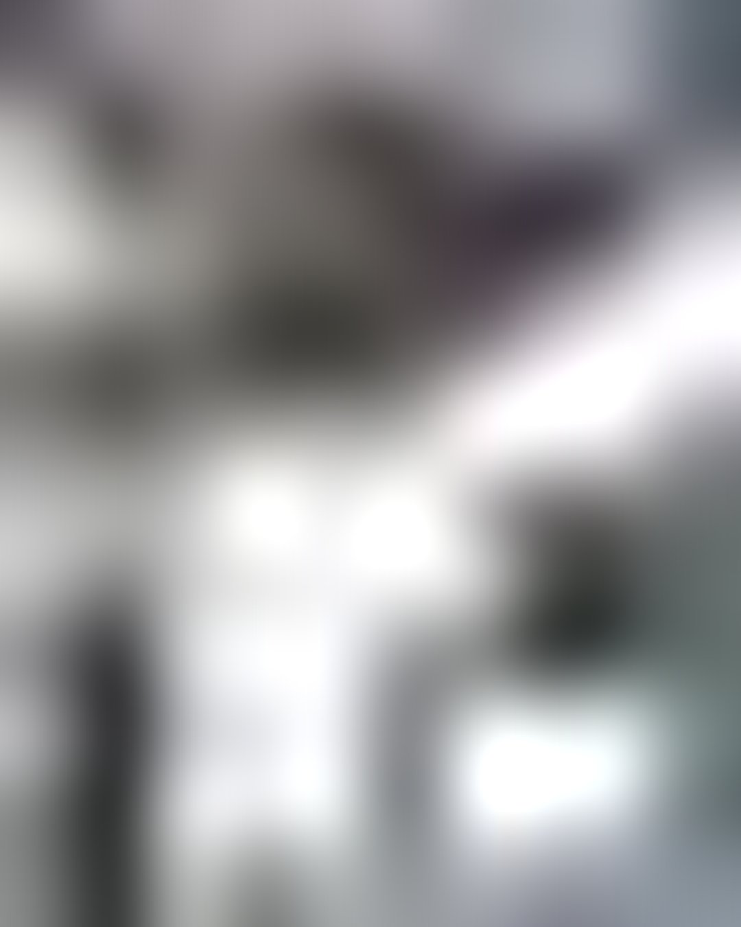 Ảnh NLMT — Bề mặt pin bám bụi công nghiệp tại Bình Dương